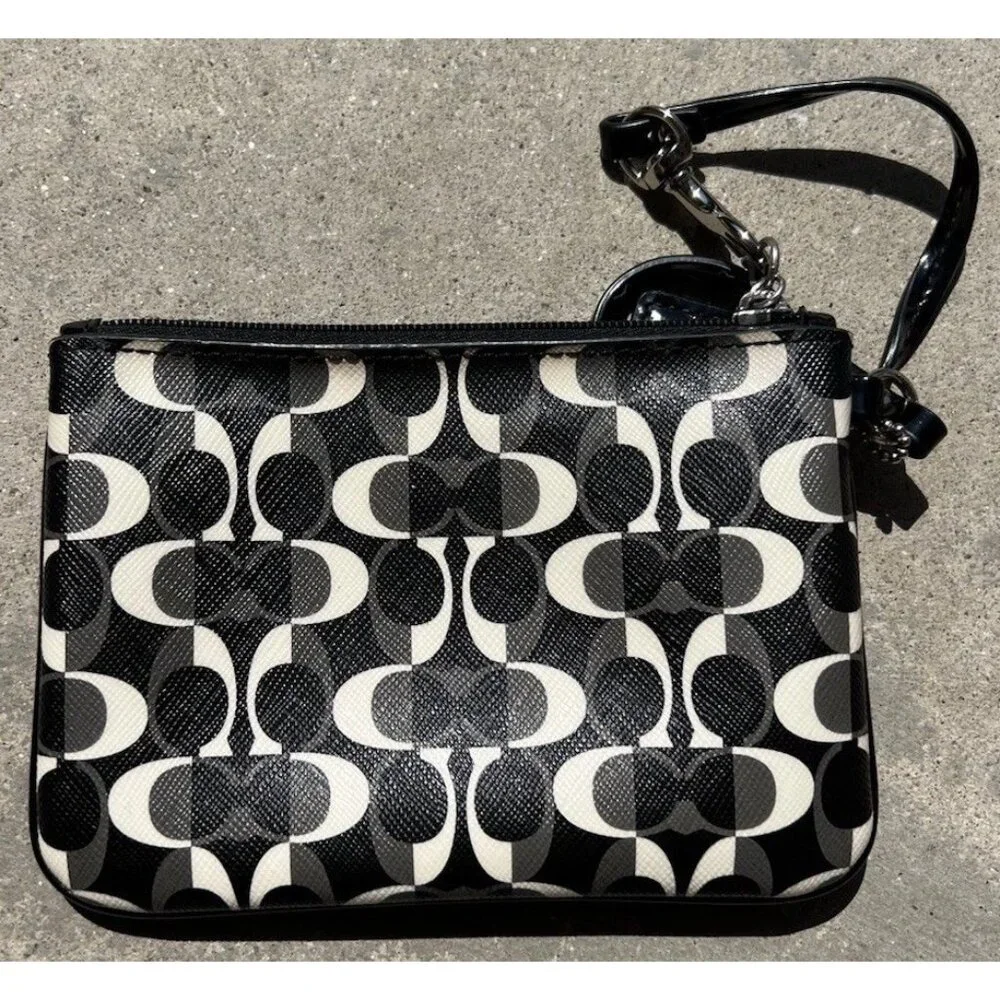 Coach Peyton Dream C East West Swingpack Black & White Logo Bag Purse 6x4.5